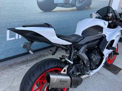 2023 Yamaha YZF-R7LA White