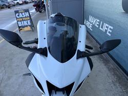 2023 Yamaha YZF-R7LA White
