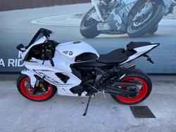 2023 Yamaha YZF-R7LA White