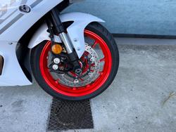 2023 Yamaha YZF-R7LA White