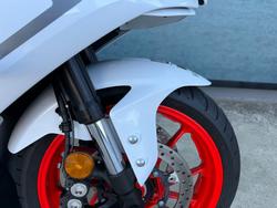 2023 Yamaha YZF-R7LA White
