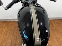 2010 Triumph THRUXTON 900 Black