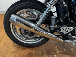 2010 Triumph THRUXTON 900 Black