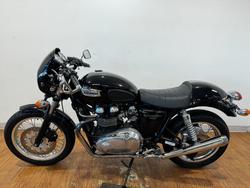 2010 Triumph THRUXTON 900 Black