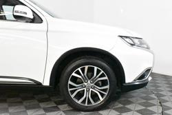2016 Mitsubishi Outlander XLS