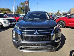 2025 Mitsubishi Outlander Exceed