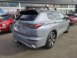 2025 Mitsubishi Outlander Exceed Tourer