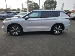 2025 Mitsubishi Outlander Exceed
