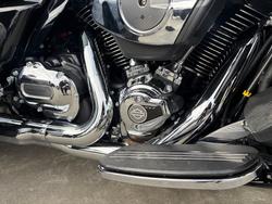 2026 HARLEY-DAVIDSON FLHLT STREET GLIDE 3 LTD (117) Black