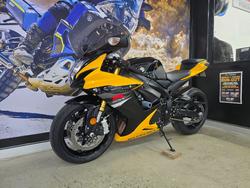 2016 Suzuki GSX-R750 YELLOW