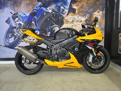 Suzuki GSX-R750