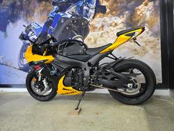 2016 Suzuki GSX-R750 YELLOW