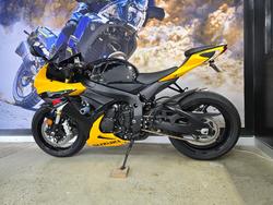 2016 Suzuki GSX-R750 YELLOW