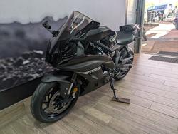 2024 Yamaha YZF-R7LA Black