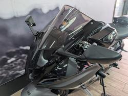 2024 Yamaha YZF-R7LA Black
