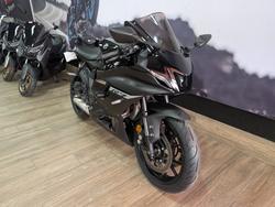 2024 Yamaha YZF-R7LA Black