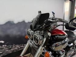2006 Triumph ROCKET III CLASSIC MAROON