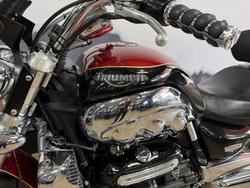 2006 Triumph ROCKET III CLASSIC MAROON