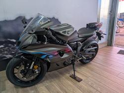 2024 Yamaha YZF-R7LA GREY