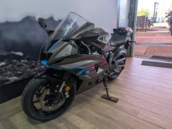 2024 Yamaha YZF-R7LA GREY