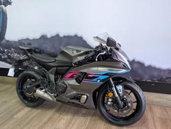 2024 Yamaha YZF-R7LA GREY