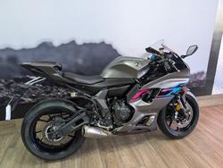 2024 Yamaha YZF-R7LA GREY