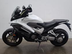 2012 Honda VFR800X CROSSRUNNER White