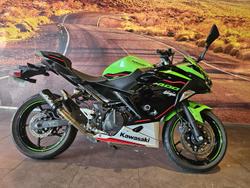Kawasaki Ninja 400 (EX400G)