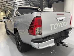 2019 Toyota Hilux SR5