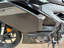 2025 Yamaha YZF-R3 Black