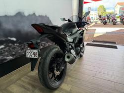 2025 Yamaha YZF-R3 Black