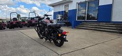 2022 Royal Enfield CLASSIC 350 DARK Black