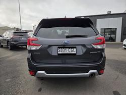 2020 Subaru Forester 2.5i-S