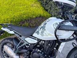 2024 Royal Enfield HIMALAYAN 450 White