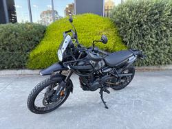2025 Royal Enfield HIMALAYAN 450 BLACK
