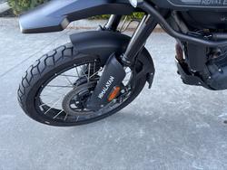 2025 Royal Enfield HIMALAYAN 450 BLACK