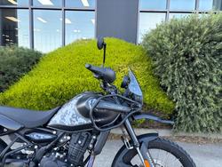 2025 Royal Enfield HIMALAYAN 450 BLACK