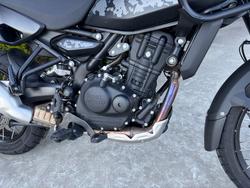 2025 Royal Enfield HIMALAYAN 450 BLACK