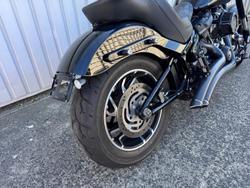 2018 Harley-Davidson Sport Glide 107 (FLSB) Softail Black