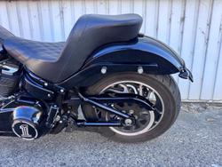 2018 Harley-Davidson Sport Glide 107 (FLSB) Softail Black