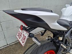 2023 Yamaha YZF-R7LA White