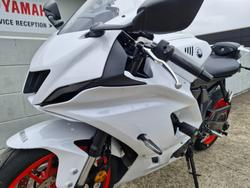 2023 Yamaha YZF-R7LA White