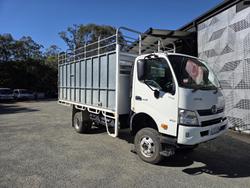 2023 Hino 300 Series 817