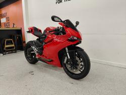 2015 DUCATI 899 PANIGALE Red