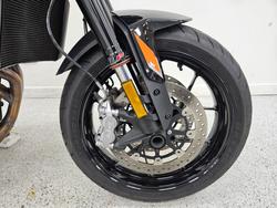 2024 Ktm 790 DUKE grey