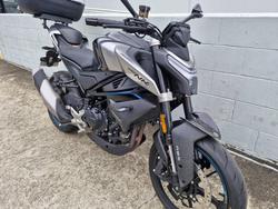 2026 CFMOTO 450 NK Black