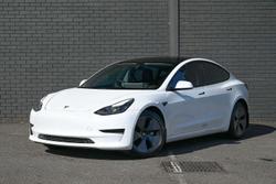 2022 Tesla Model 3 Rear-Wheel Drive