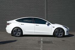 2022 Tesla Model 3 Rear-Wheel Drive