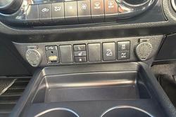 2022 Toyota Hilux Rugged X