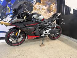 2023 CFMOTO 450 SR ABS BLACK